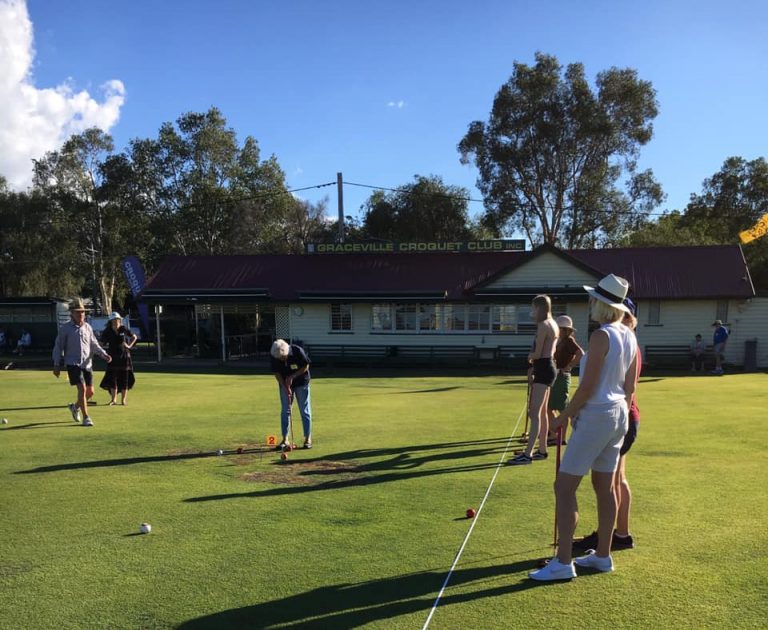 Graceville Croquet Club Is 100 Years Old! Over The Walter Taylor Bridge