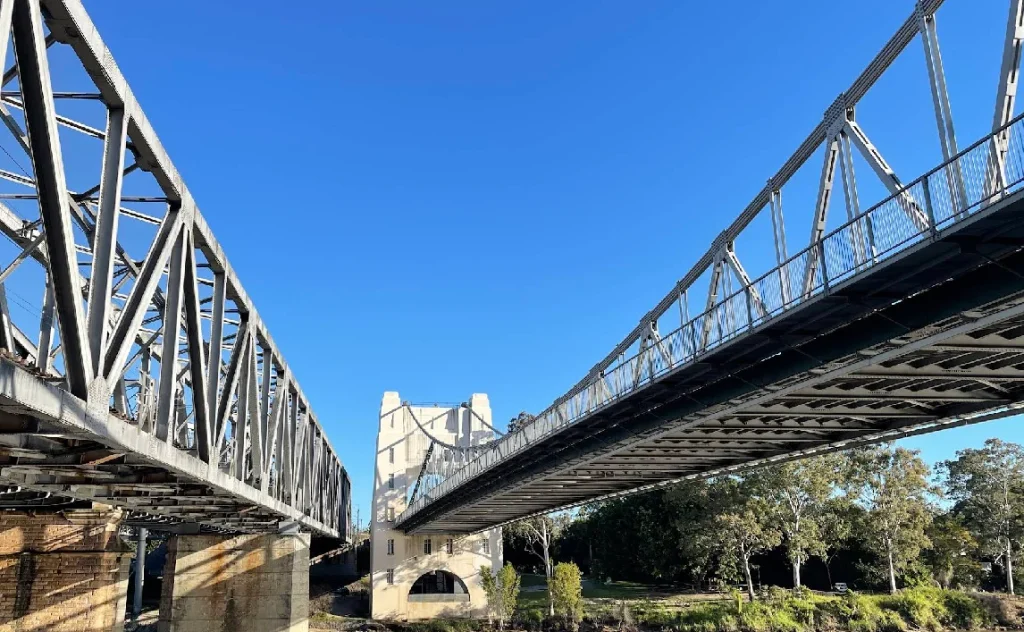 Walter Taylor Bridge